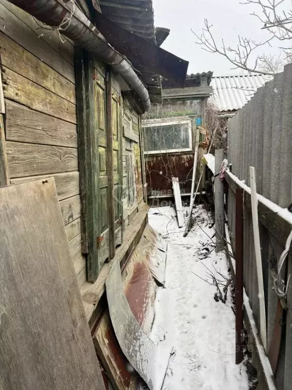 Дом в Волгоградская область, Волгоград Ейская ул. (37 м) - Фото 0