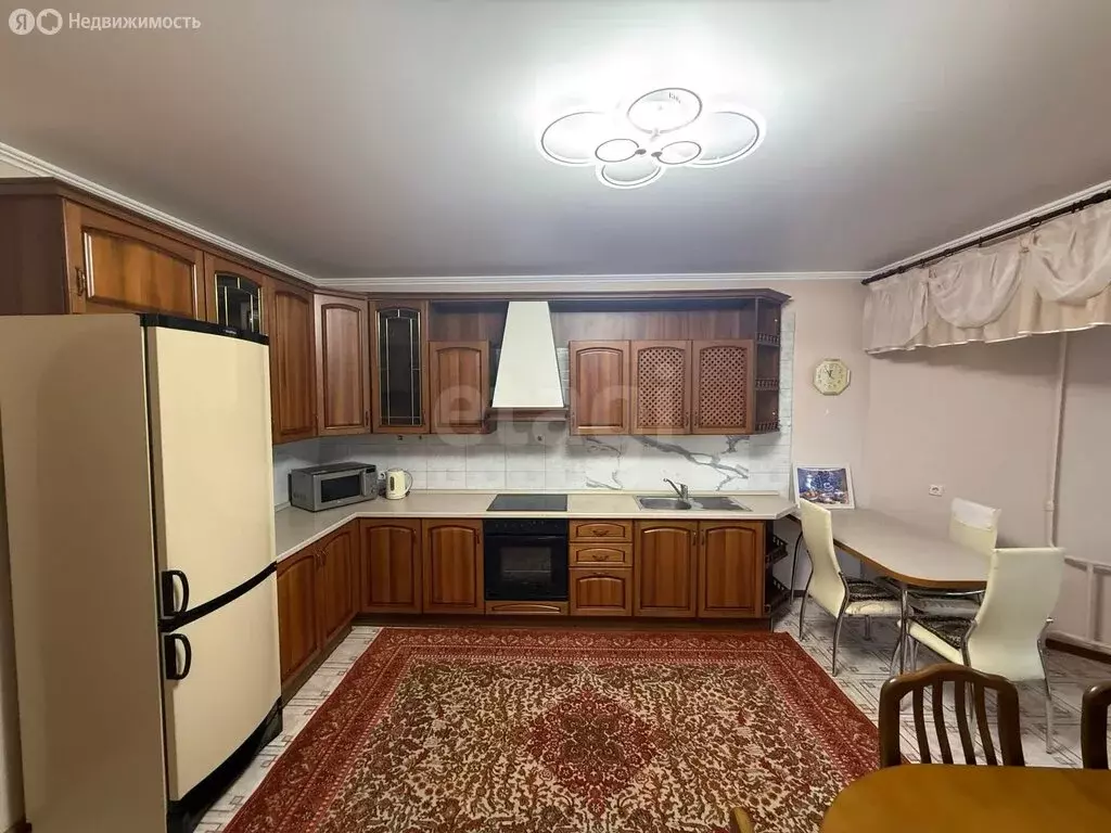 3-комнатная квартира: Тюмень, улица Малыгина, 56 (118 м) - Фото 2