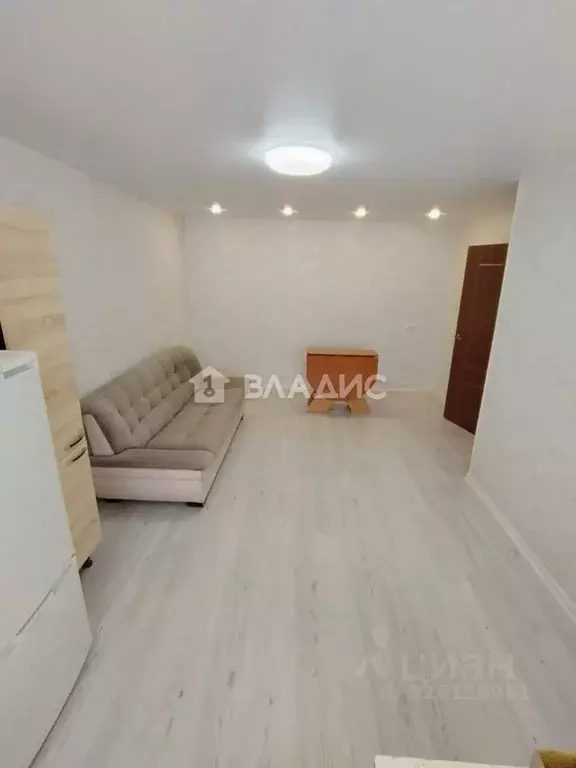 2-к кв. Бурятия, Улан-Удэ ул. Любови Шевцовой, 2А (43.7 м) - Фото 1