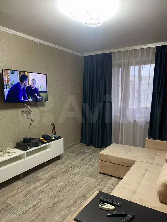 2-к. квартира, 50 м, 8/10 эт. - Фото 1