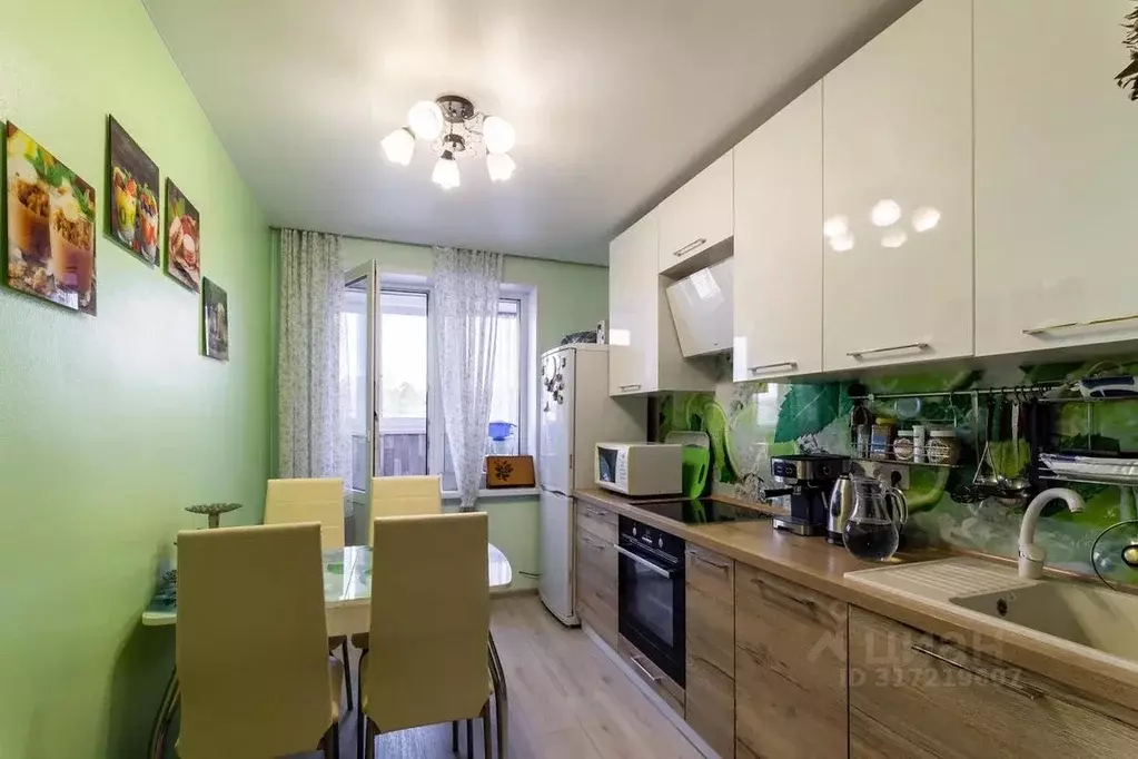 2-к кв. Свердловская область, Екатеринбург ул. Круговая, 18 (51.0 м) - Фото 1