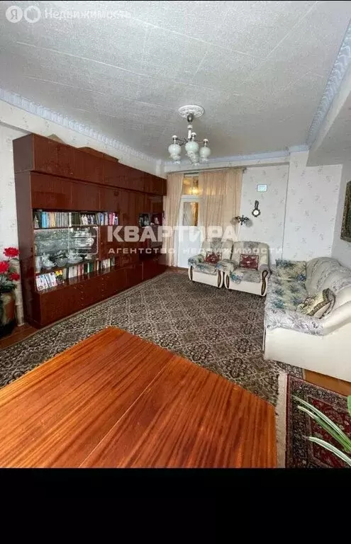 4-комнатная квартира: Невьянск, улица Ленина, 3 (86.4 м) - Фото 1