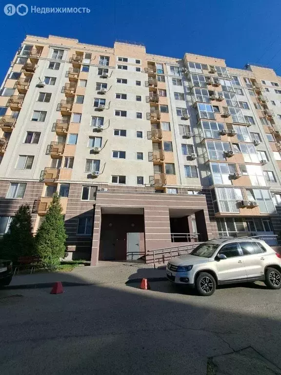 Квартира-студия: Волгоград, улица Малиновского, 4А (30 м) - Фото 0