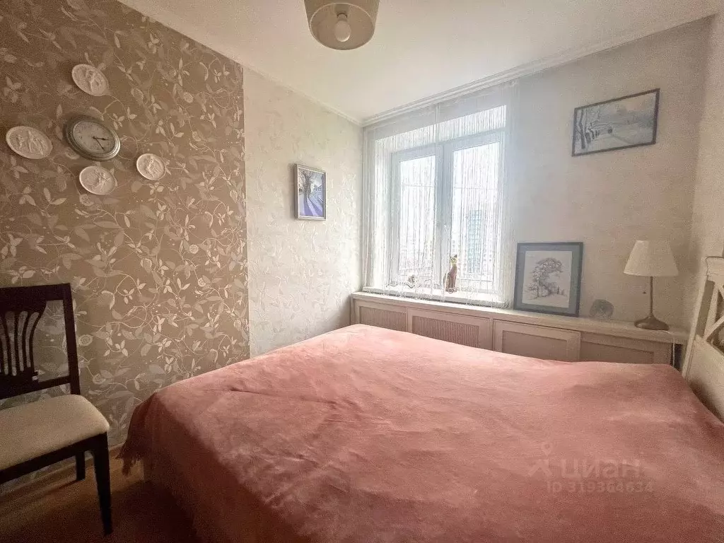 2-к кв. Москва Краснодарская ул., 7к1 (42.0 м) - Фото 0