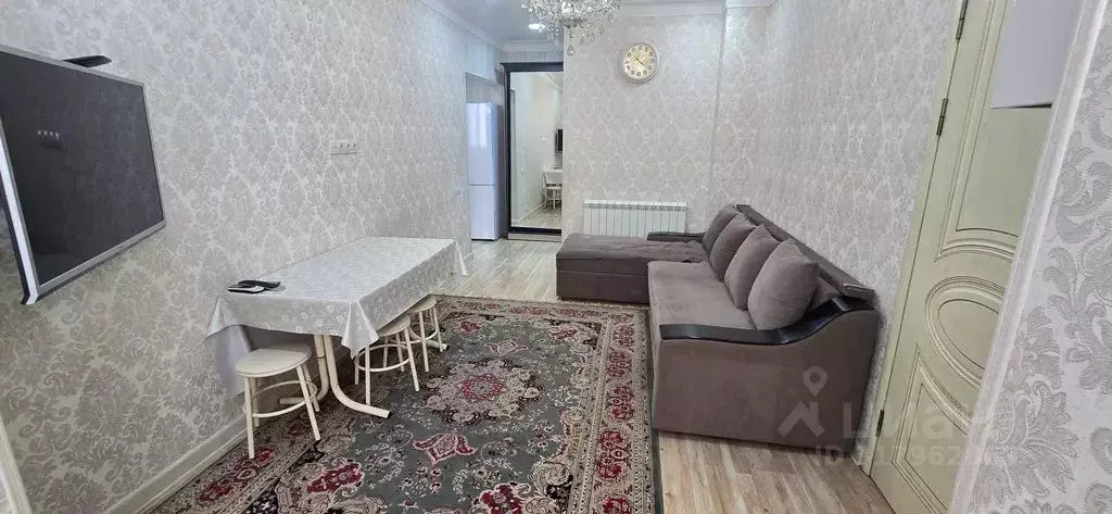 2-к кв. Дагестан, Каспийск ул. Ленина, 90 (58.0 м) - Фото 0