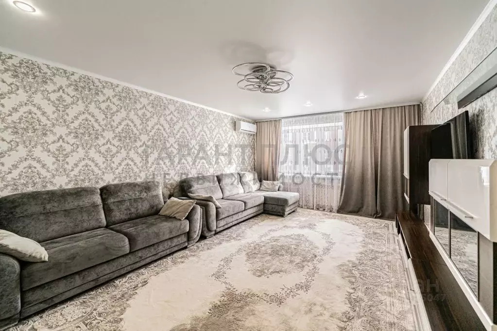 3-к кв. Липецкая область, Липецк ул. А.Г. Стаханова, 69 (95.0 м) - Фото 2