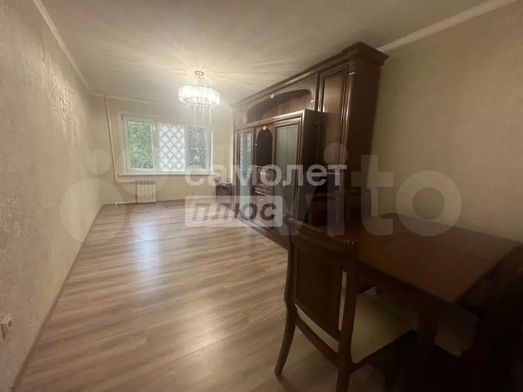 2-к. квартира, 50 м, 2/5 эт. - Фото 0