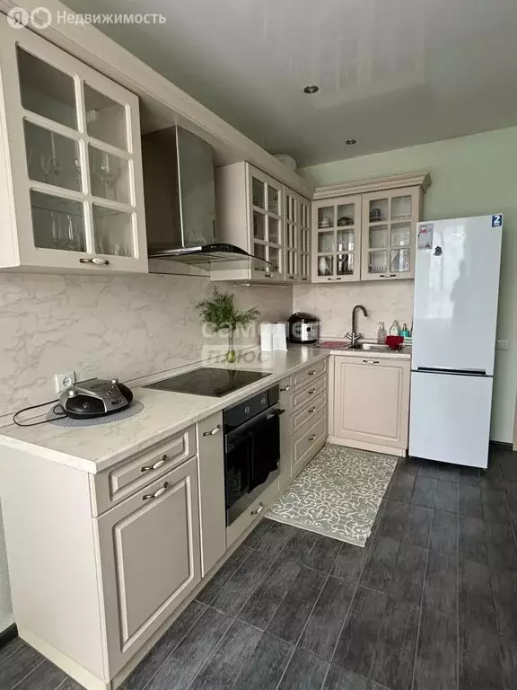 1-комнатная квартира: Сыктывкар, улица Морозова, 104 (55.8 м) - Фото 2