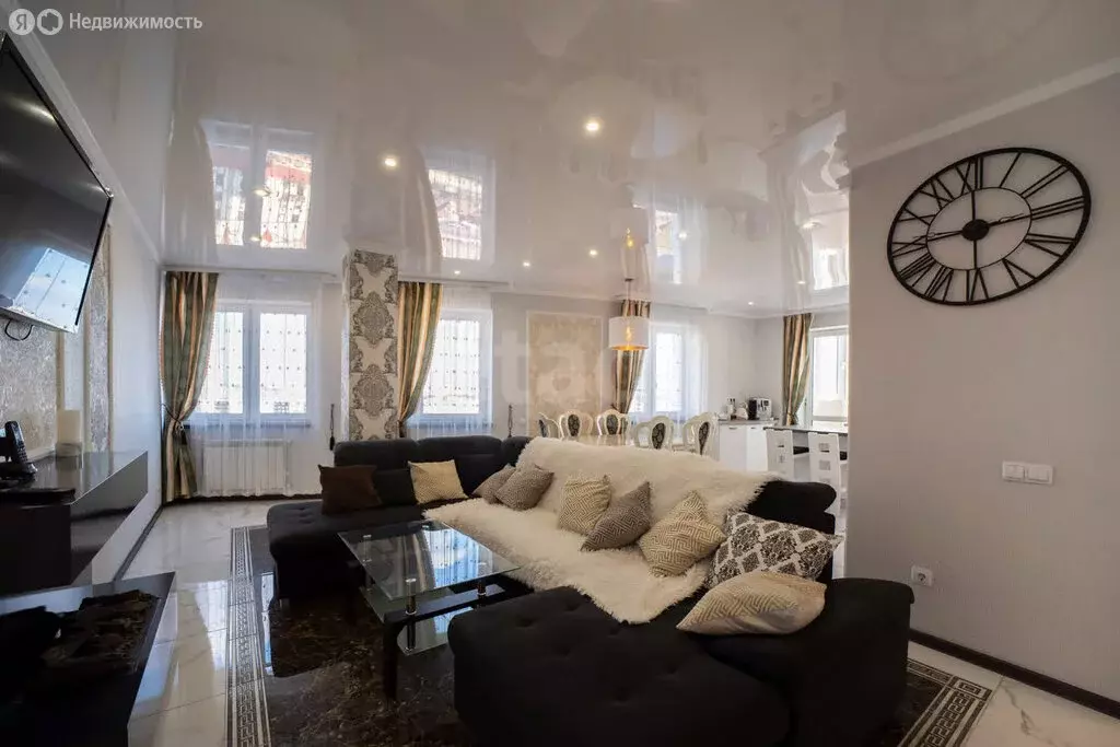 2-комнатная квартира: Калининград, Эпроновская улица, 20 (92.9 м) - Фото 1