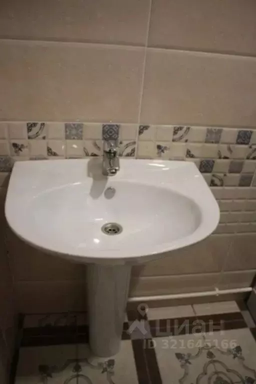 Комната Астраханская область, Лиман рп ул. Мироновой, 41В - Фото 1