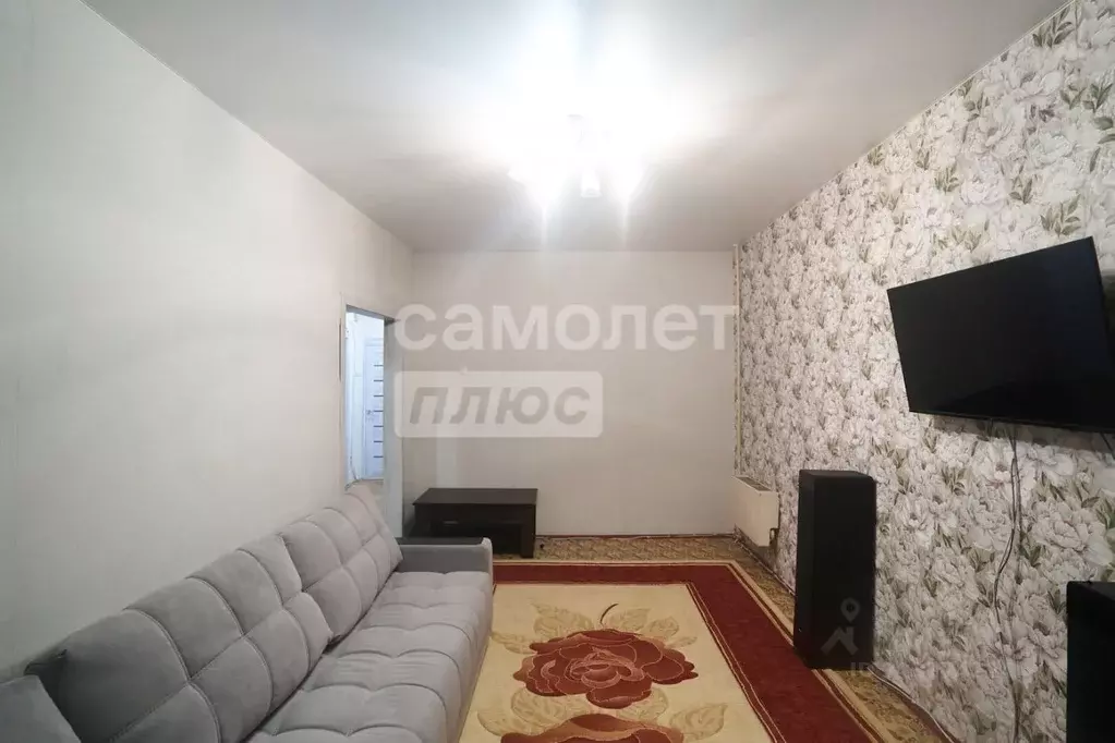 4-к кв. Ханты-Мансийский АО, Сургут Игоря Киртбая ул., 21 (83.6 м) - Фото 0