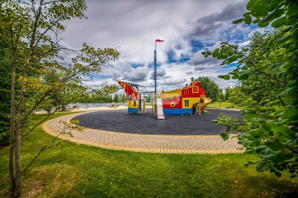 Дом в деревня Красный Посёлок, жилой комплекс Парк Фонтэ (244 м) - Фото 0