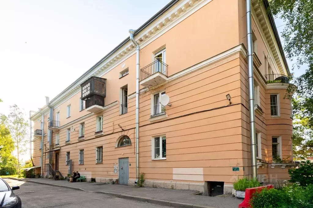 Комната Санкт-Петербург ш. Революции, 51А (43.8 м) - Фото 1