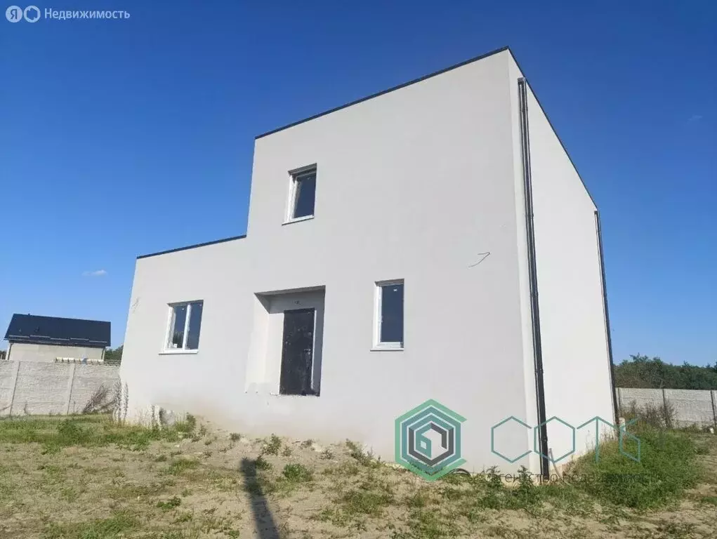 Дом в Калининградская область, Гурьевский муниципальный округ, посёлок ... - Фото 0