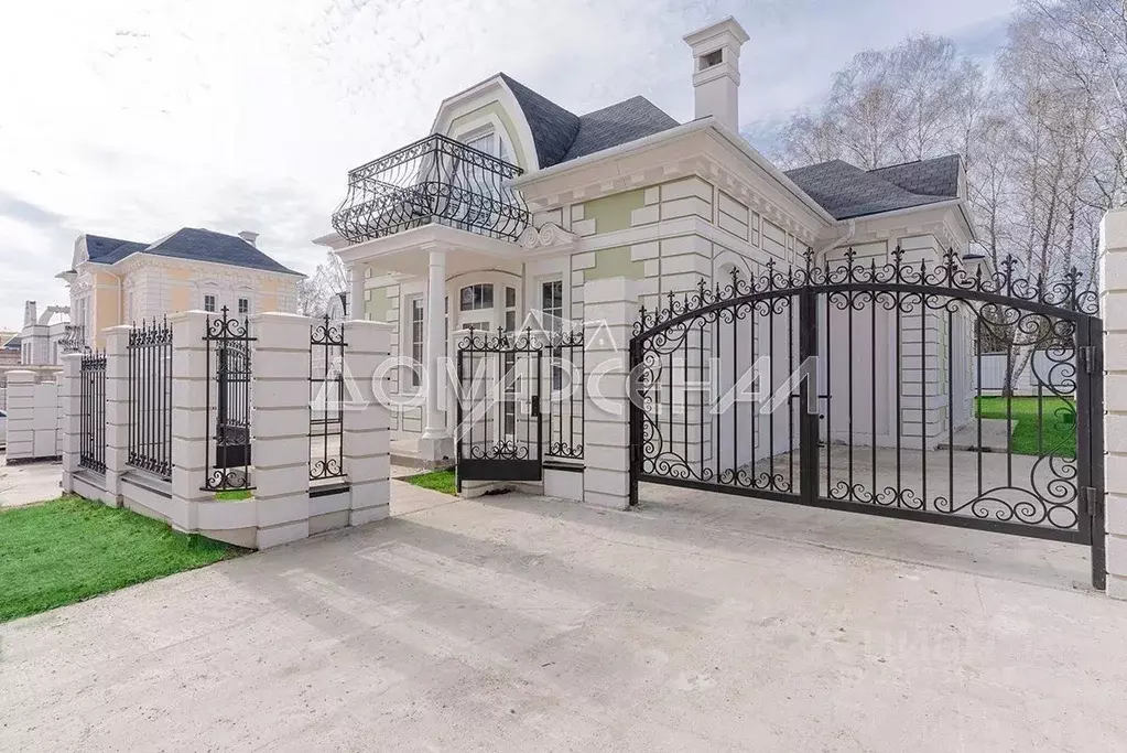 Дом в Москва д. Пушкино, Монплезир-Пушкино кп,  (240 м) - Фото 1