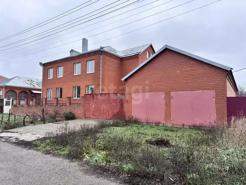 Дом в Краснодарский край, Ейское городское поселение, пос. ... - Фото 1