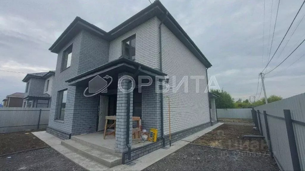 Дом в Тюменская область, Тюмень ул. Михаила Колесова, 44 (134 м) - Фото 0