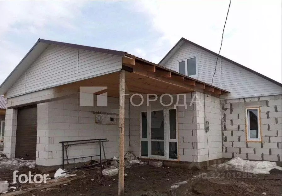 Дом в Алтайский край, Барнаул городской округ, пос. Центральный ул. ... - Фото 1