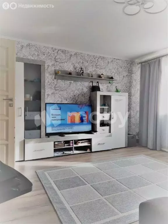 3-комнатная квартира: Калининград, 3-я Большая Окружная улица, 44 ... - Фото 0