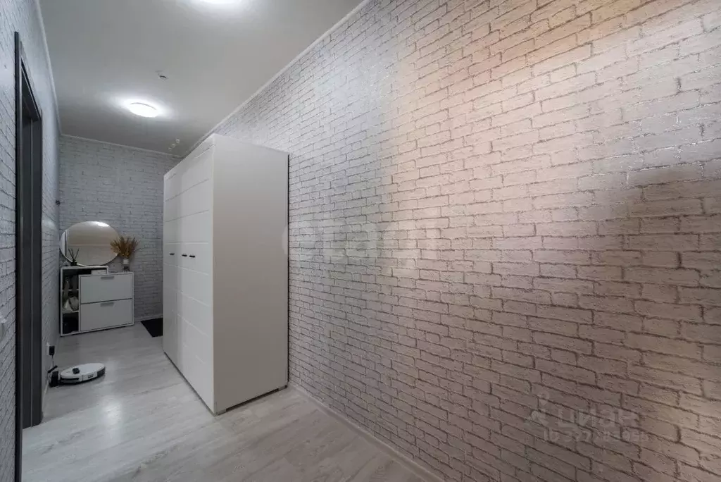 1-к кв. Калининградская область, Калининград бул. Любови Шевцовой, 51 ... - Фото 1