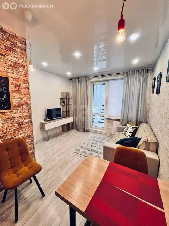 1-комнатная квартира: Ижевск, улица 10 лет Октября, 95 (37 м) - Фото 2