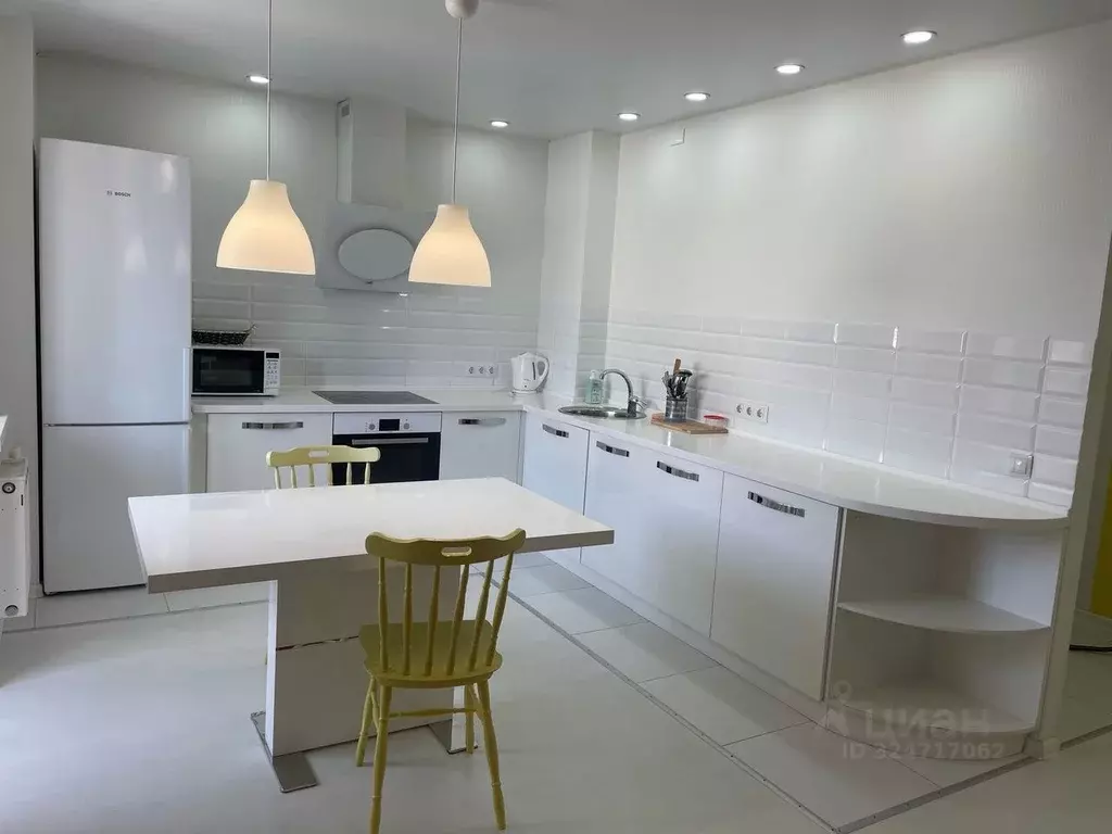 3-к кв. Кировская область, Киров ул. Чернышевского, 18 (58.9 м) - Фото 2