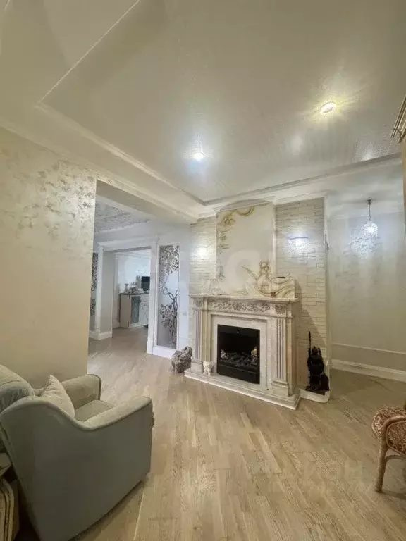 3-к кв. Воронежская область, Воронеж ул. Шукшина, 18 (83.8 м) - Фото 0