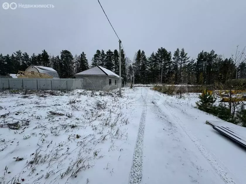 Участок в село Успенка, коттеджный посёлок Радуга (4 м) - Фото 0