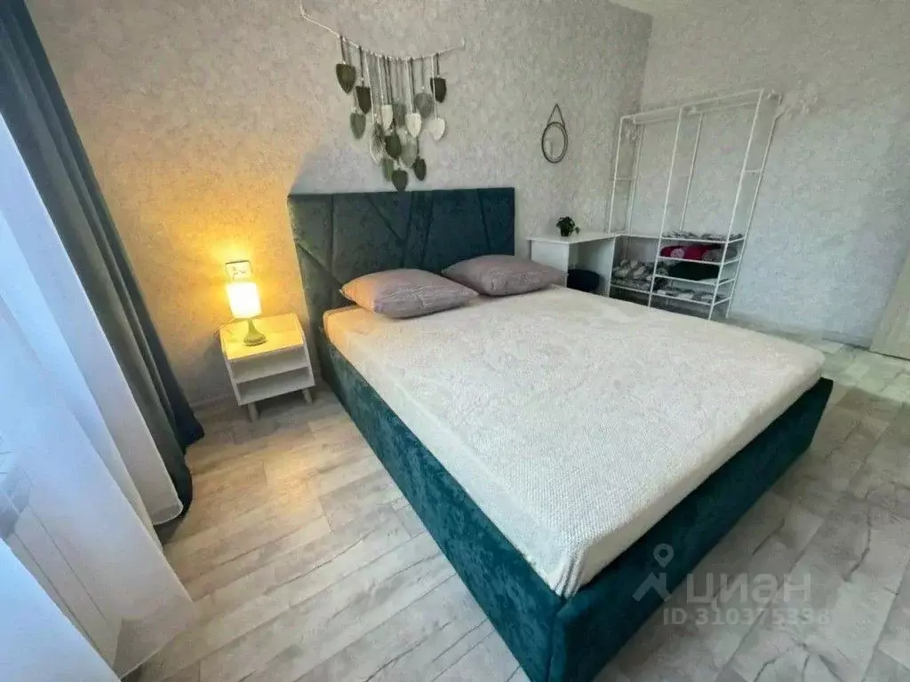 2-к кв. Красноярский край, Ачинск 8-й мкр, 7 (53.0 м) - Фото 0
