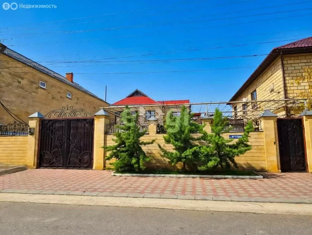 Дом в Избербаш, улица Кутузова (250 м) - Фото 2
