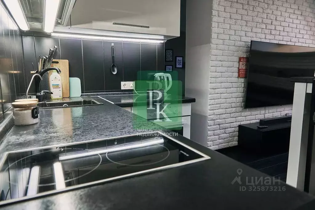 1-к кв. Севастополь ул. Репина, 15 (40.2 м) - Фото 2