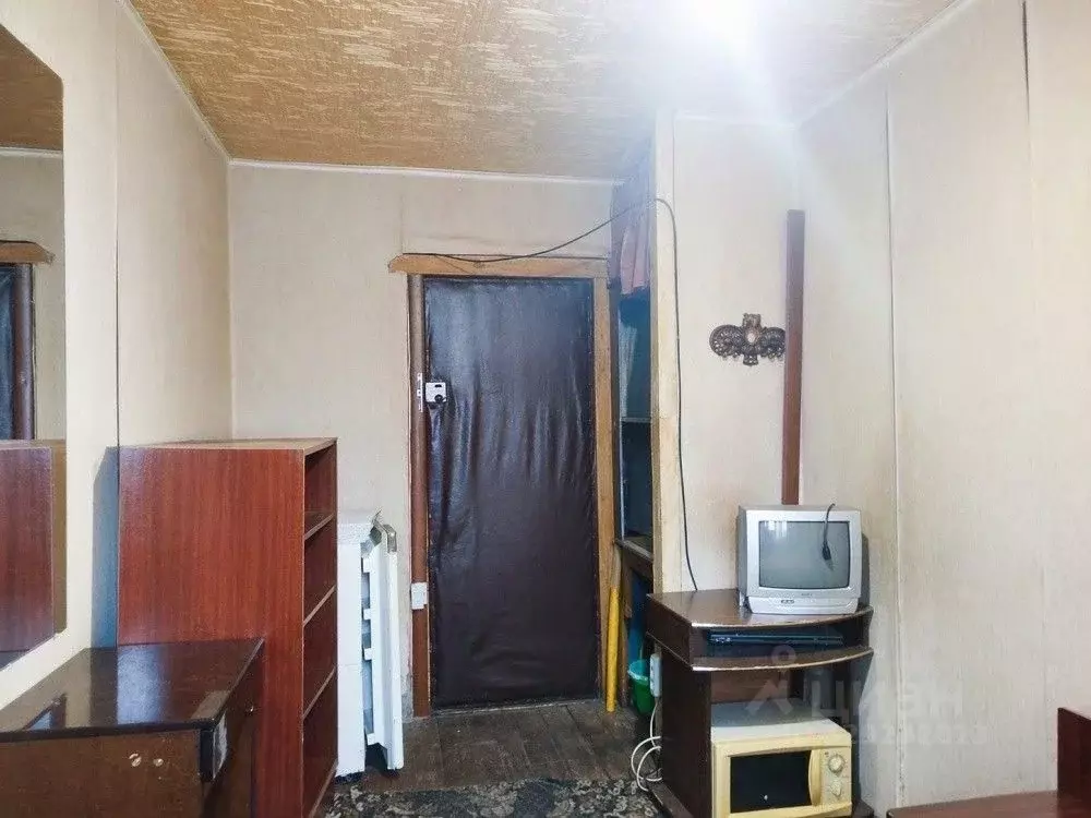 Комната Тверская область, Тверь ул. Орджоникидзе, 49к4 (9.3 м) - Фото 2