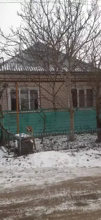 Дом в Ставропольский край, Кочубеевский муниципальный округ, с. ... - Фото 1