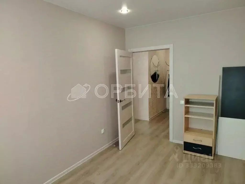 2-к кв. Тюменская область, Тюмень ул. Тальниковая, 3 (48.8 м) - Фото 2