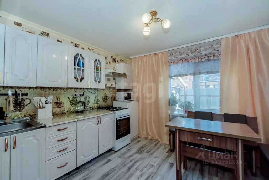 Дом в Алтайский край, Бийск пос. Сорокино, ул. Славгородская, 55 (55 ... - Фото 1
