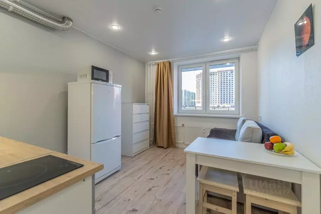 3-к кв. Ленинградская область, Мурино Всеволожский район, ул. ... - Фото 1