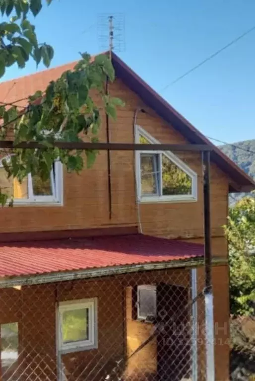 Дом в Краснодарский край, Сочи городской округ, с. Хлебороб  (80 м) - Фото 1