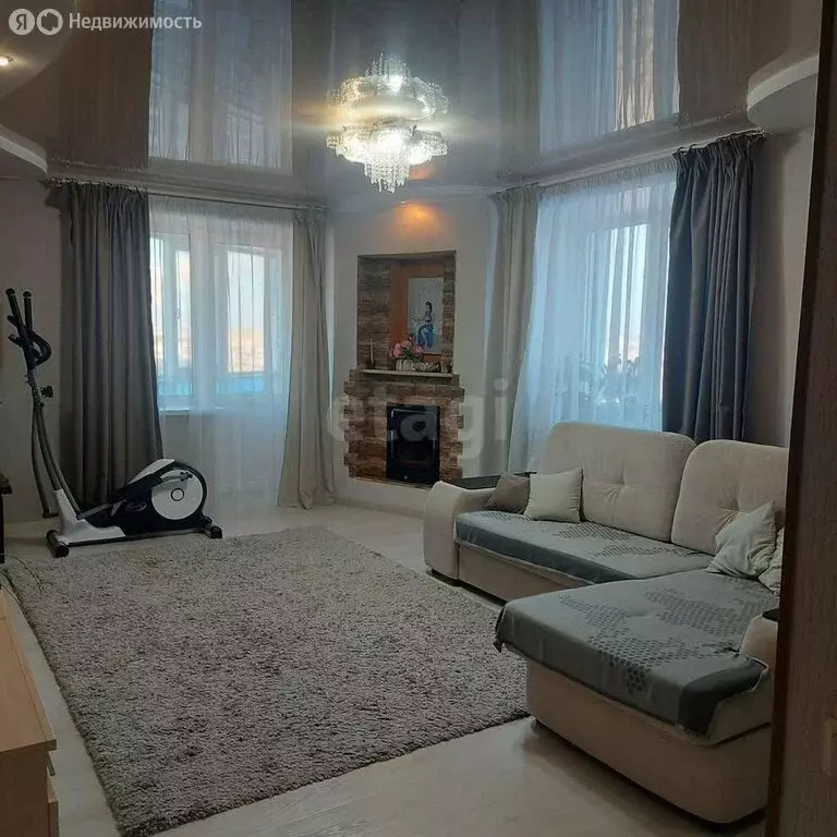 3-комнатная квартира: Барнаул, Павловский тракт, 80 (98 м) - Фото 1