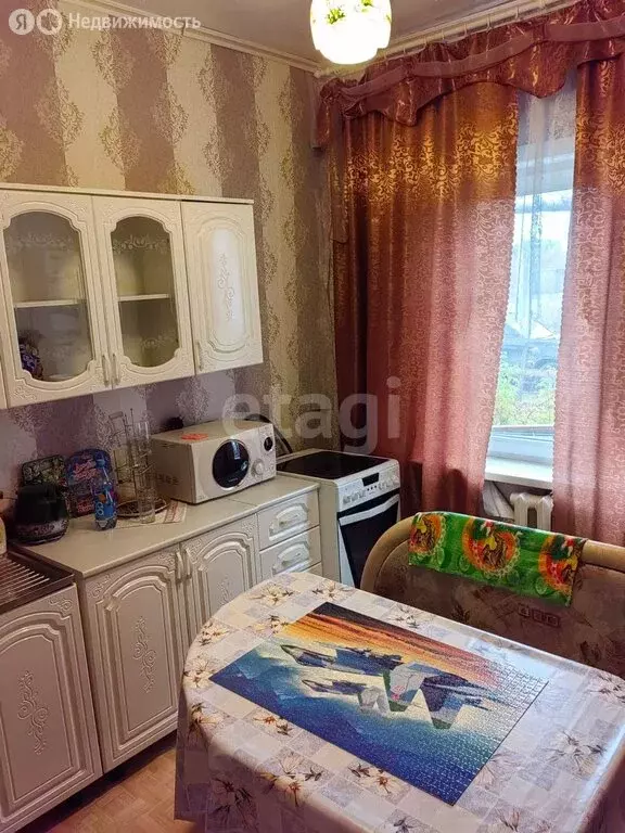 3-комнатная квартира: Якутск, улица Очиченко, 28/1 (53.1 м) - Фото 1