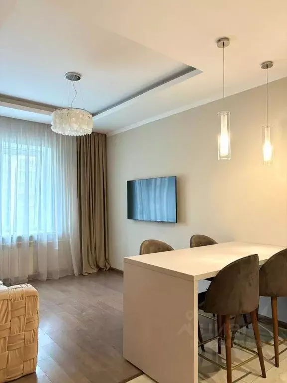 2-к кв. Московская область, Химки Клязьма-Старбеево мкр, Международный ... - Фото 0