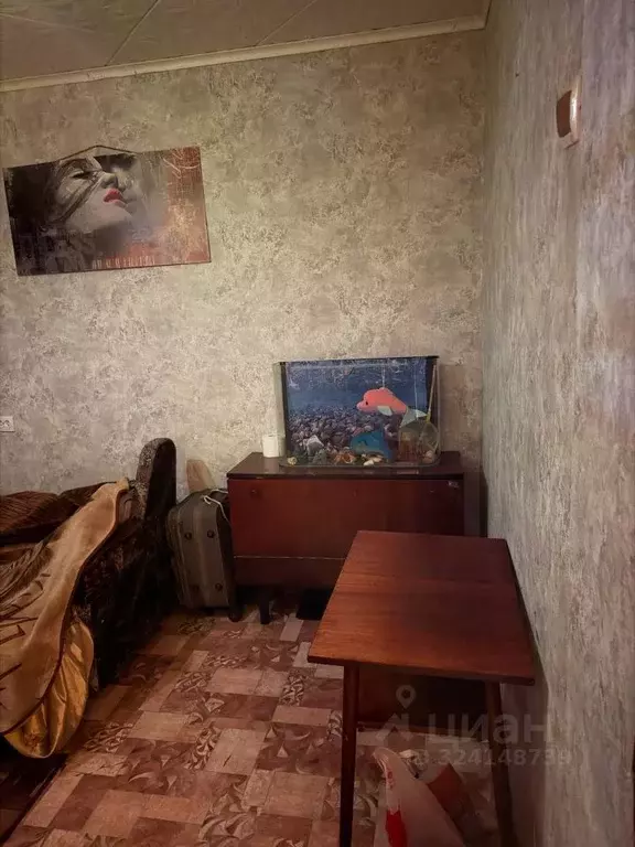 Комната Саратовская область, Энгельс 1-й мкр, 13А (11.8 м) - Фото 1