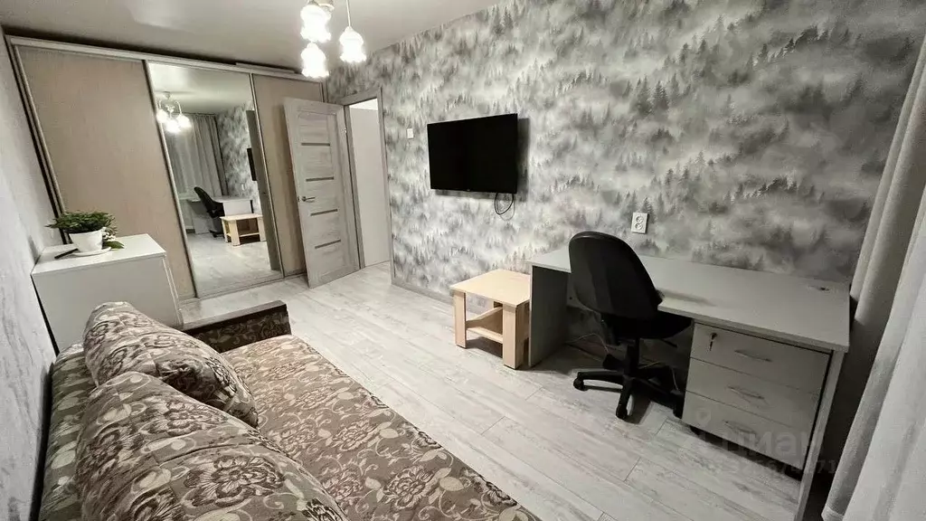 2-к кв. Свердловская область, Екатеринбург ул. Стрелочников, 33к2 ... - Фото 1