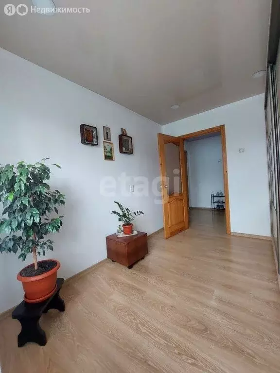 4-комнатная квартира: Троицк, Советская улица, 37А (63.8 м) - Фото 0
