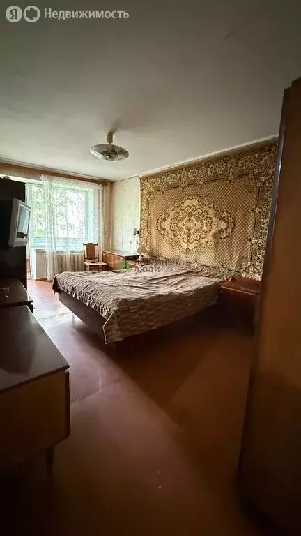 3-комнатная квартира: Евпатория, проспект Победы, 33 (64.6 м) - Фото 1