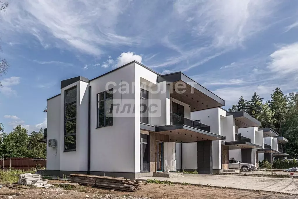 Дом в Московская область, Химки Новогорск мкр, ул. Сосновая, 189 (207 ... - Фото 1