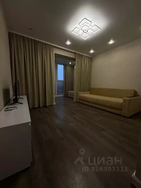 1-к кв. Курганская область, Курган Сибирская ул., 16 (35.0 м) - Фото 0