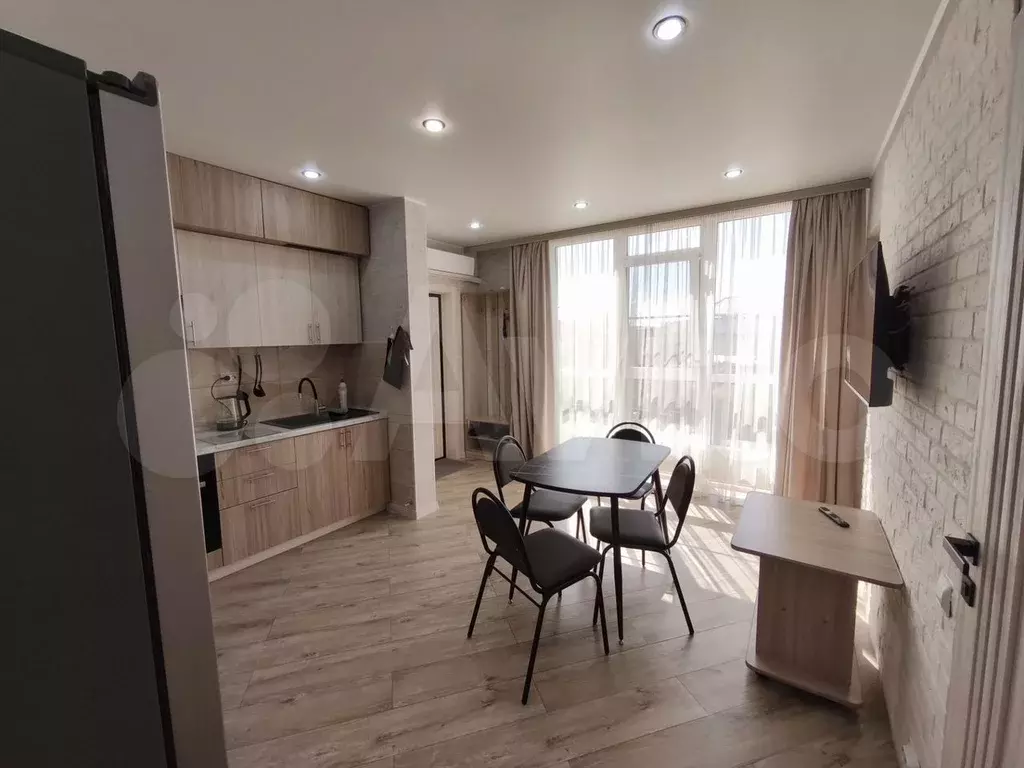 2-к. квартира, 65 м, 2/3 эт. - Фото 0