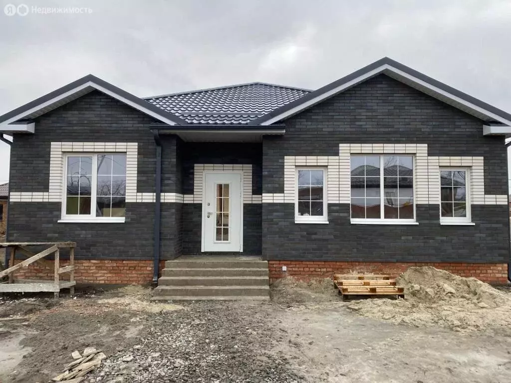 Дом в Аксай, улица Речников (120 м) - Фото 1