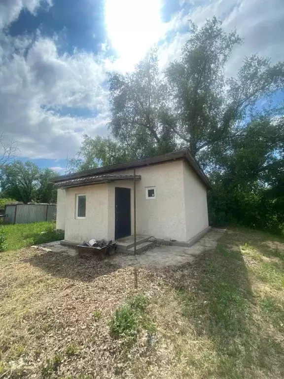 Участок в Волгоградская область, Среднеахтубинский район, Кировское ... - Фото 1