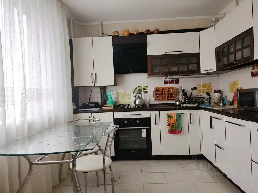 3-к кв. Белгородская область, Белгород ул. Конева, 19 (72.5 м) - Фото 1